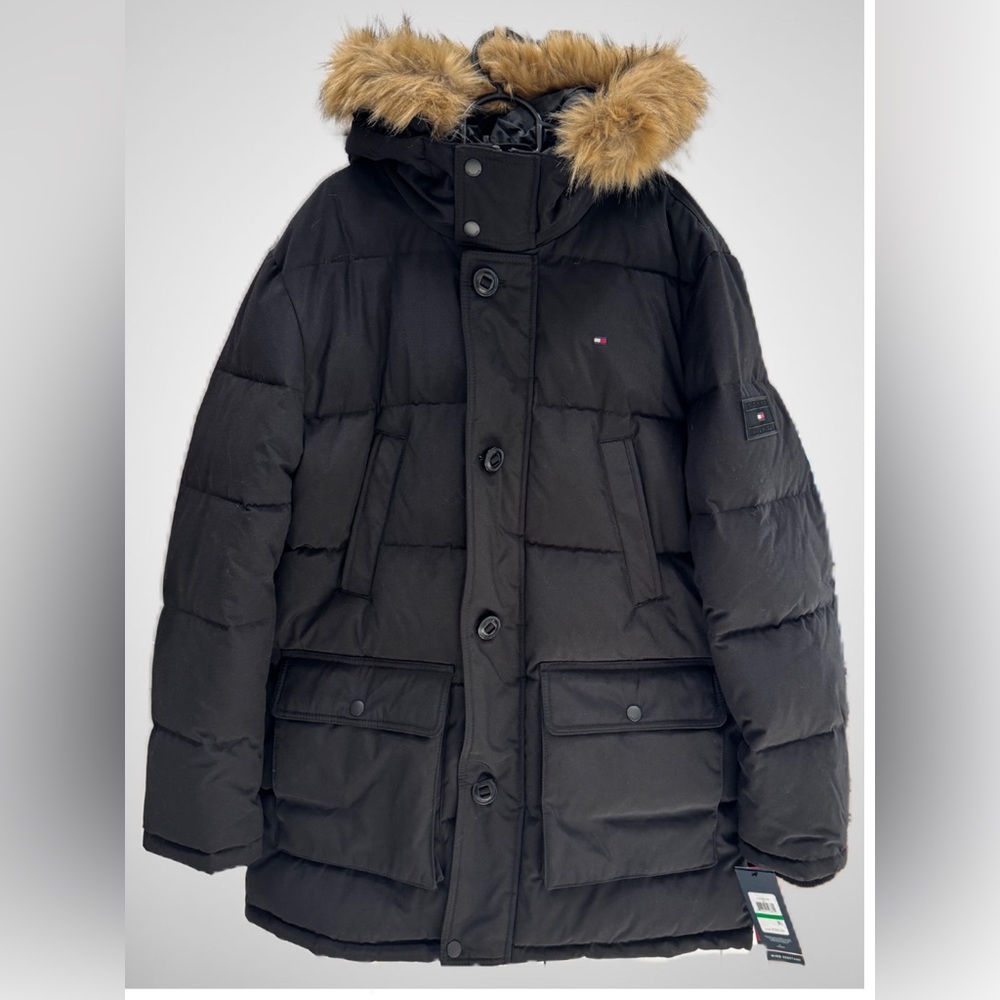 New tommy hilfiger jacket for winter size L
